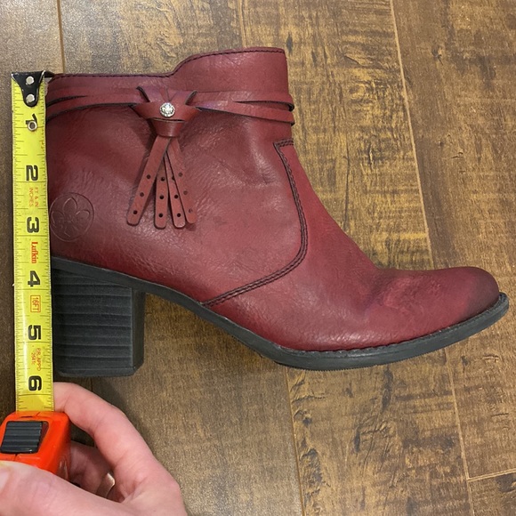 Red Rieker booties. - Picture 7 of 8